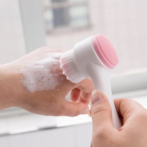 3D SILICONE DOUBLE SIDED FACE CLEANSING BRUSH - Image 3