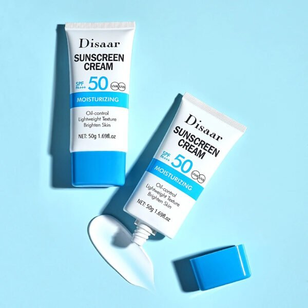 DISAAR 50+ OIL CONTROL SUNSCREEN - Image 9
