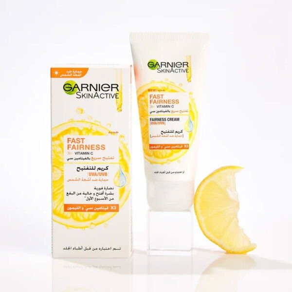 GARNIER SKIN ACTIVE FAST BRIGHT DAY CREAM WITH 3X VITAMIN C AND LEMON - Image 2